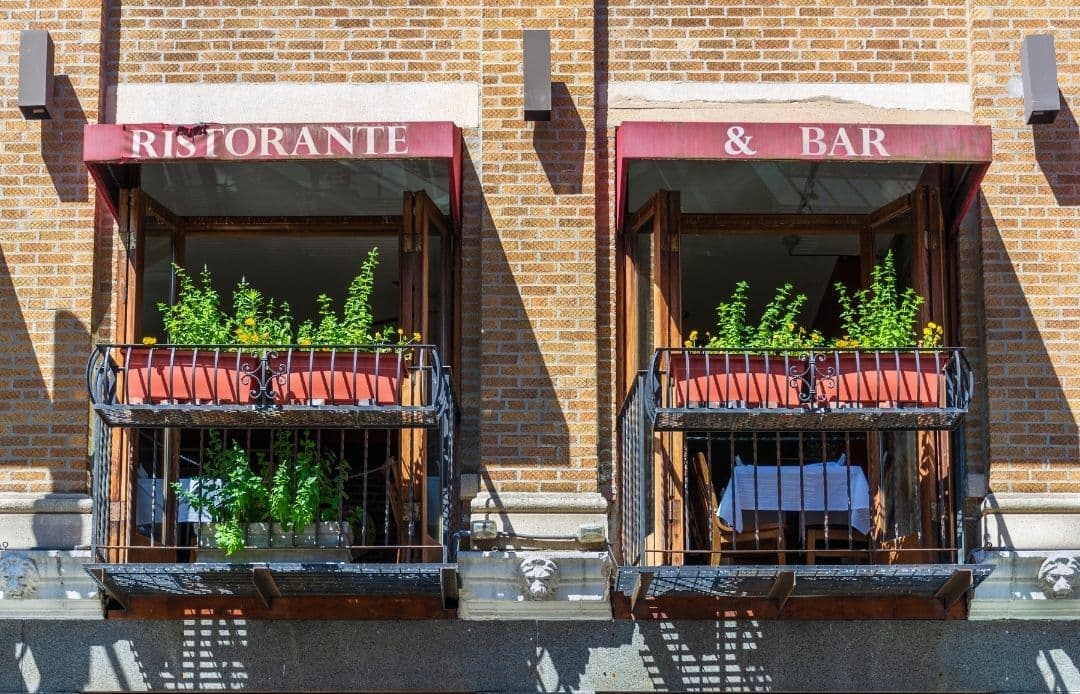 Boston Restaurant Car Service Exterior