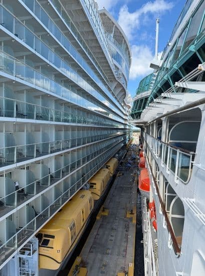 How Early Cruise Hero Strapi