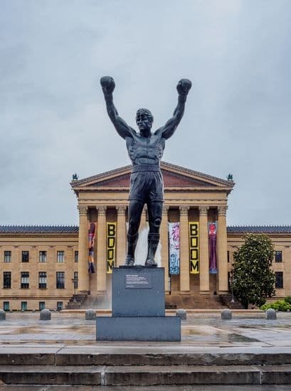 Philadelphia Car Service Rocky Balboa Statue