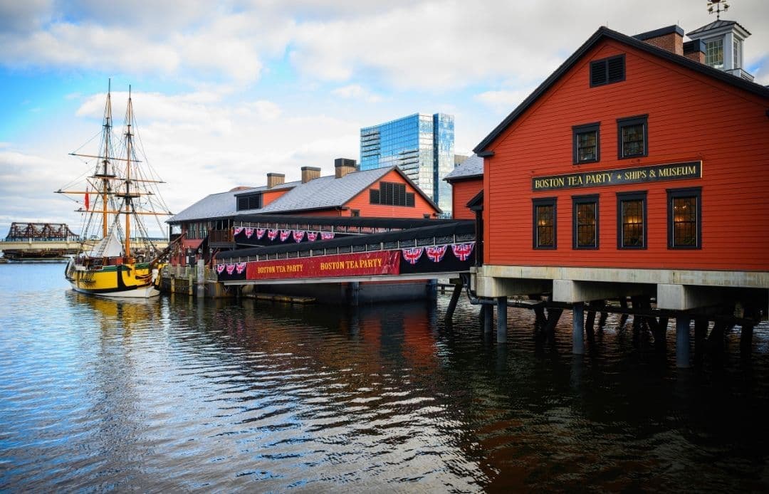 Seaport Boston Car Service Boston Tea Party Museum