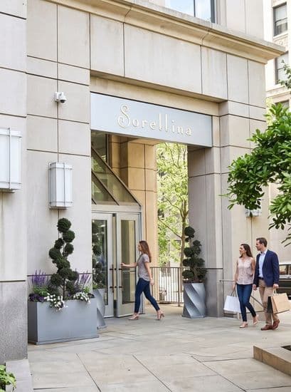 Sorellina Boston Car Service Exterior Narrow Shot