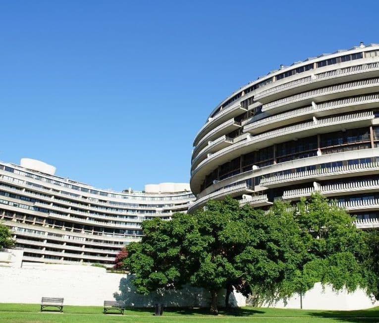 watergate hotel 2
