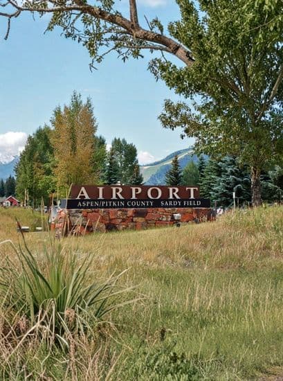 Aspen Airport (ASE) Car Service to Aspen and Snowmass Aspen/Pitkin County Airport