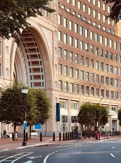 Boston Harbor Hotel Car Service Hotel Iconic Architecture