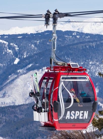 DEN Airport to Aspen Car Service Cable Car in Action