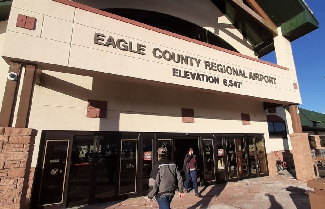Eagle County Airport (EGE) Car Service to Vail and Beaver Creek Eagle County Airport Entrance