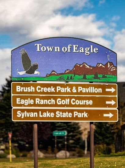 Eagle County Airport (EGE) Car Service to Vail and Beaver Creek Town of Eagle Sign