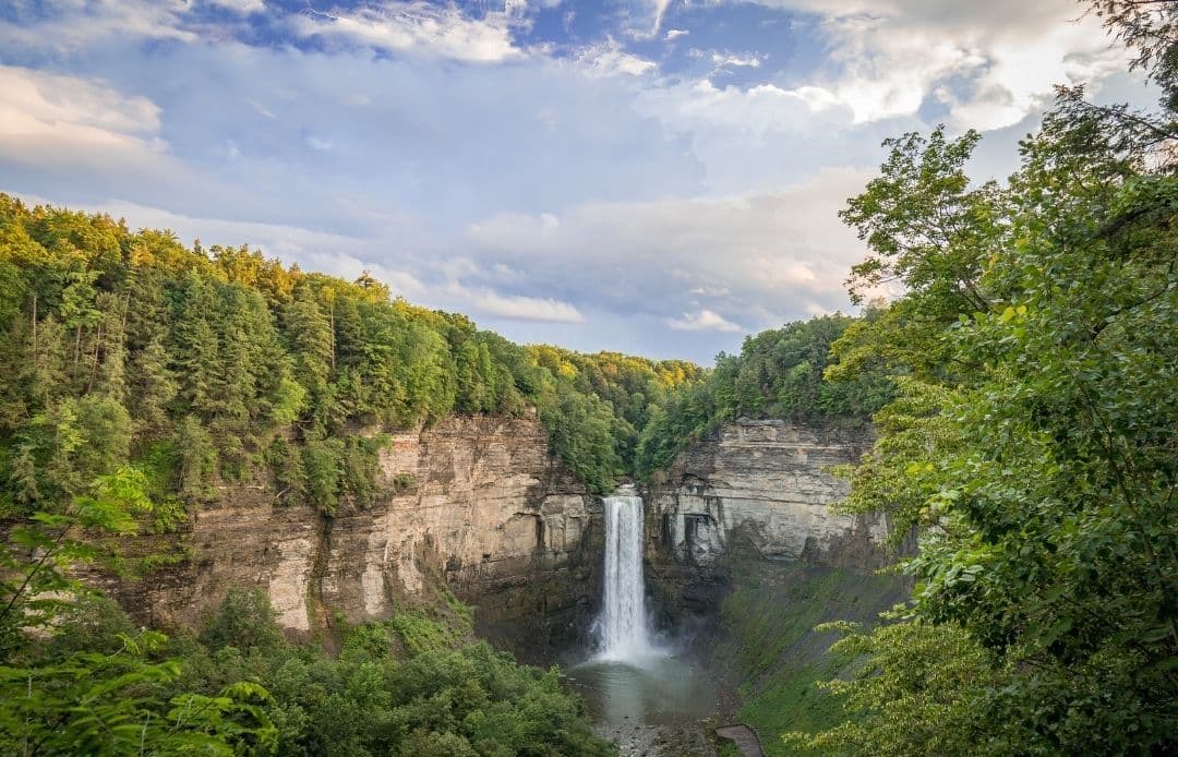 Finger Lakes Fall Car Service 2026 Taughannock Falls