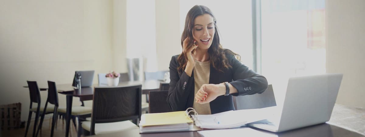 How Premium Car Services Save Time for Executive Assistants