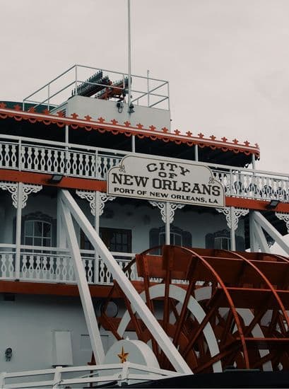 Parking for American Cruise Lines in New Orleans Back of River Cruise Ship