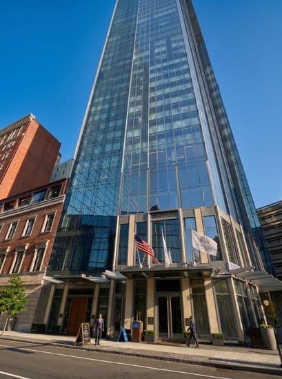 Raffles Boston Car Service Front Entrance