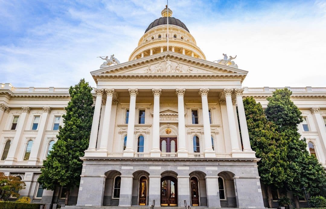 Sacramento Capital Building Strapi