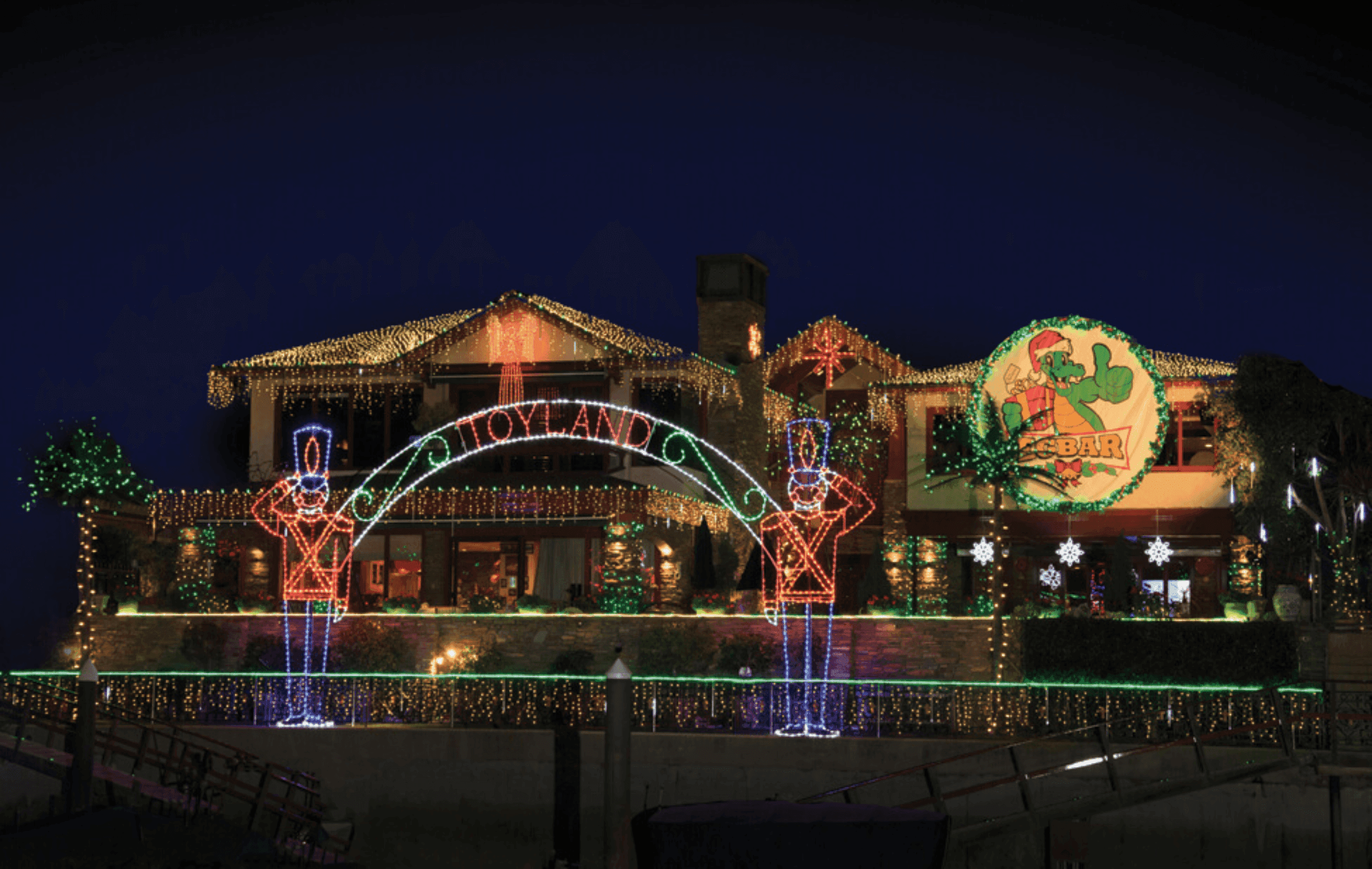 The Best Christmas Destinations Across the US_ The Christmas Boat Parade (Image Credit_ https___www.christmasboatparade.com_).