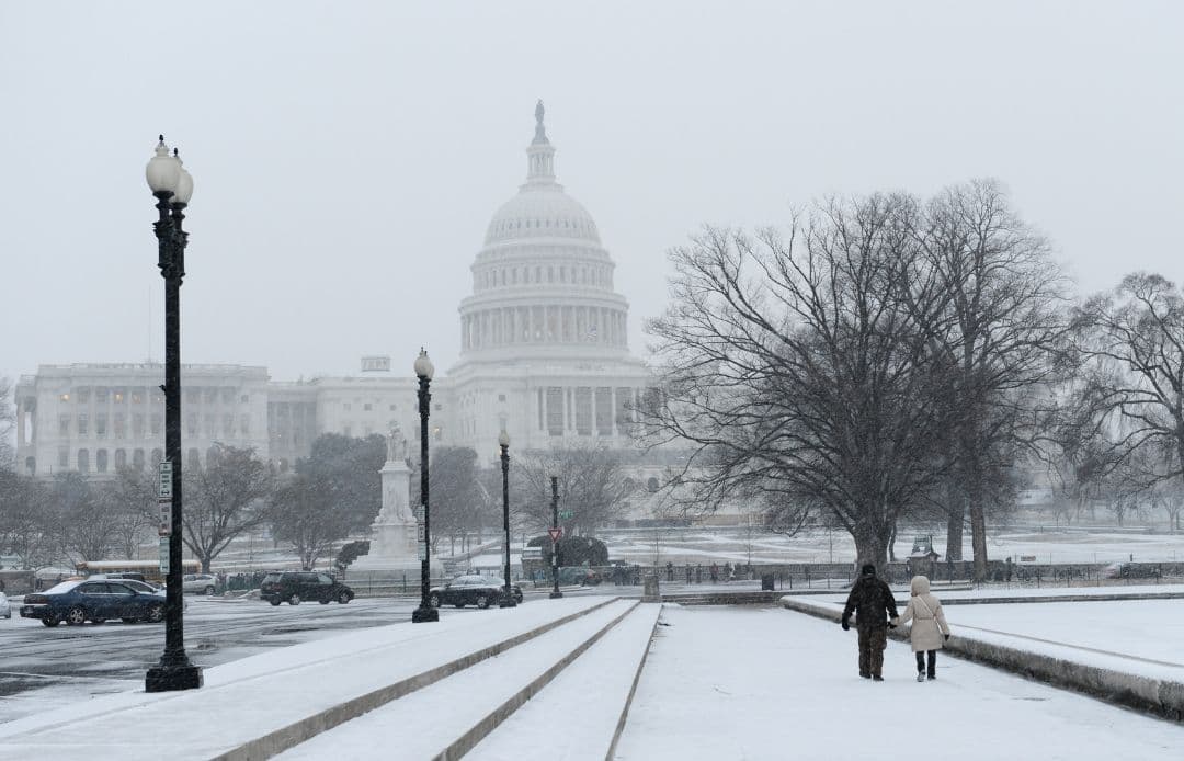 Washington DC Holiday Car Service Snow Near the Capitol Building