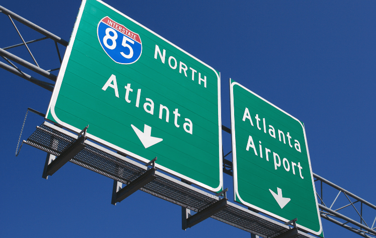 Highway sign for I-85 North to Atlanta, Georgia and the Atlanta Airport
